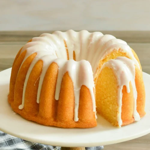 Buttermilk Vanilla Pound Cake